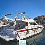 Boat And Breakfast Monica