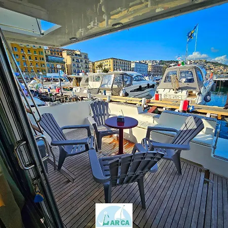 Boat And Breakfast Monica * Naples